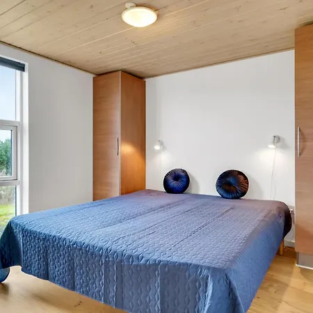 Stunning In Skals With Sauna * Hjarbæk