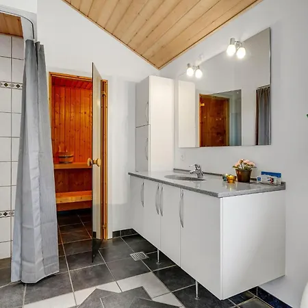 Stunning In Skals With Sauna *